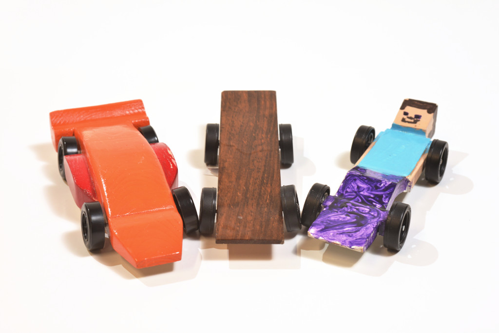 A parent helped build that Pinewood Derby car?